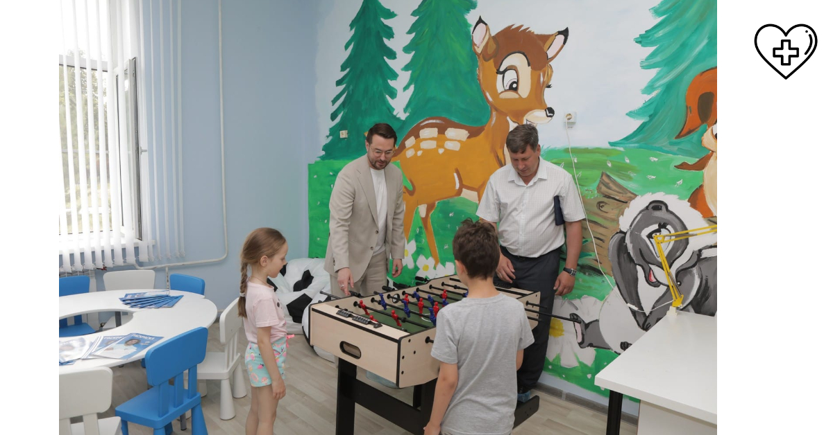 В Кстовской ЦРБ открыли детскую игровую комнату в рамках проекта «Футбол – детям»