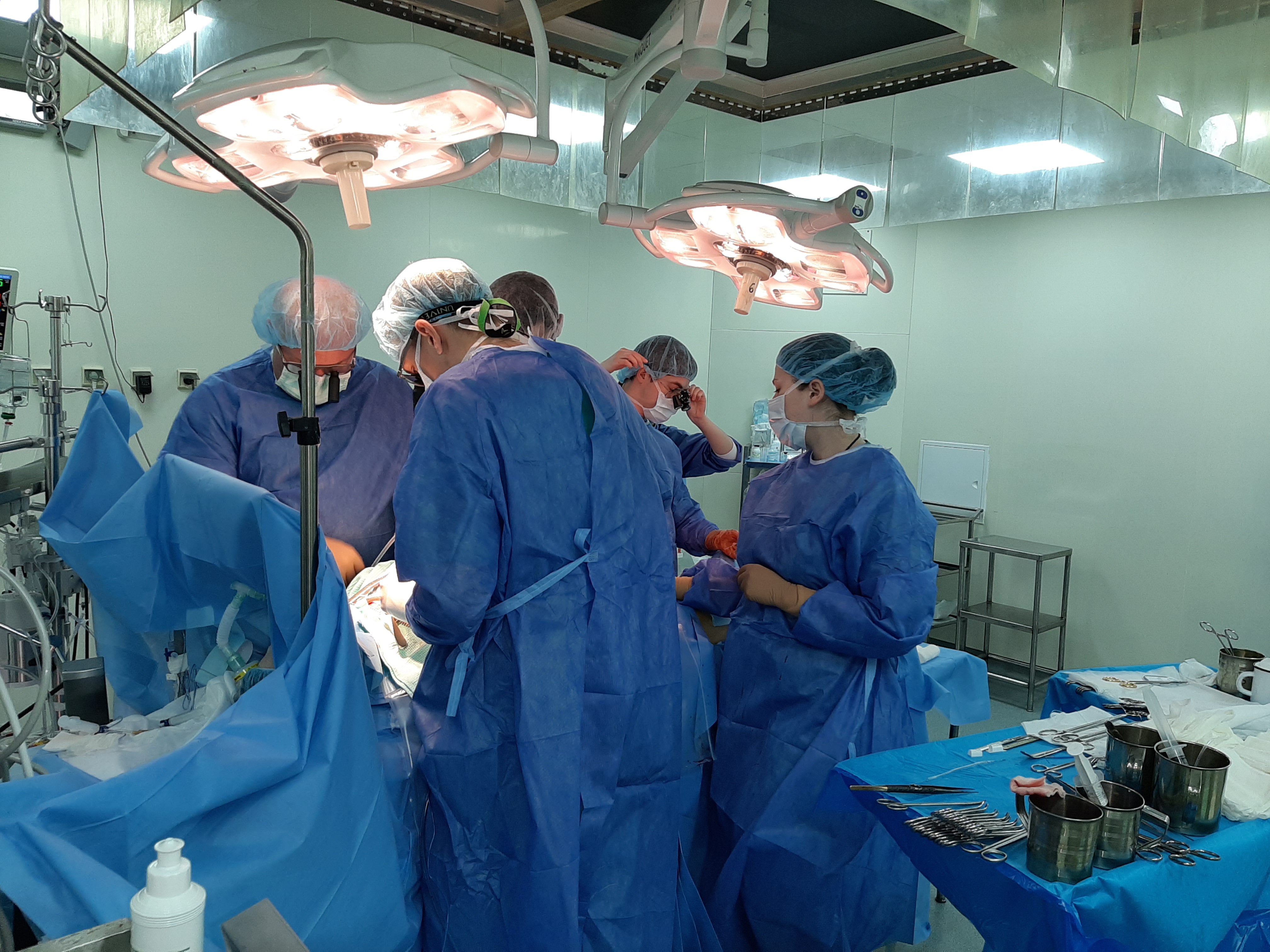 Сложнейшую экстренную операцию на сердце успешно провели нижегородские кардиохирурги