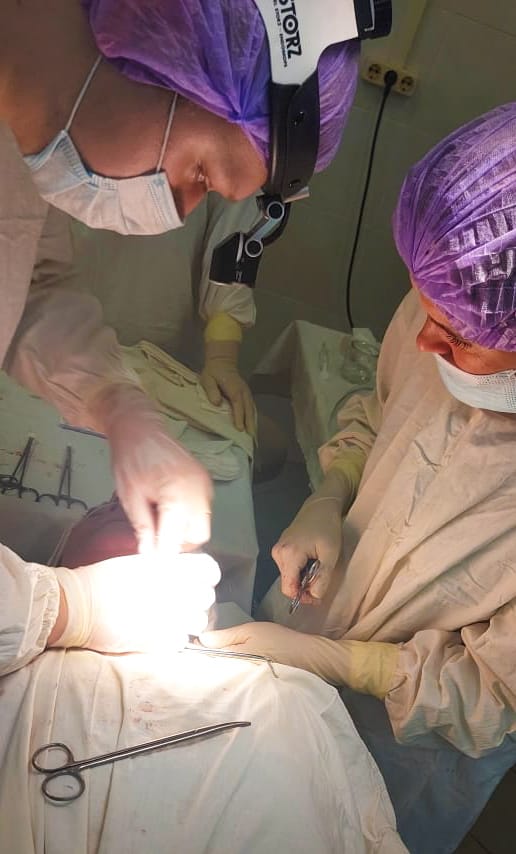 Нижегородские ЛОР-врачи экстренно прооперировали пациента с опухолью гортани