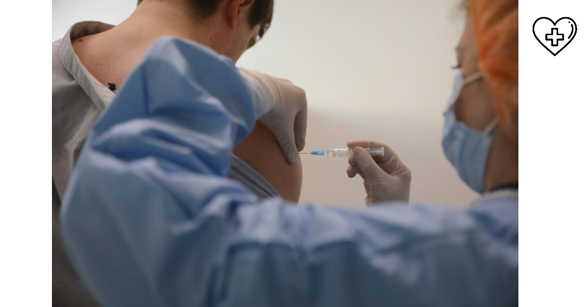 Давид Мелик-Гусейнов: «Вакцинацию от коронавируса и от гриппа необходимо проводить параллельно»