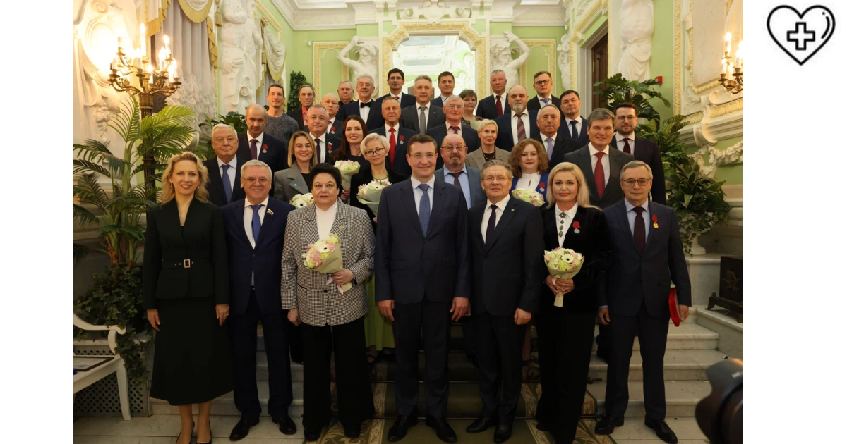 Три представителя сферы здравоохранения удостоены государственных наград за особые заслуги перед регионом