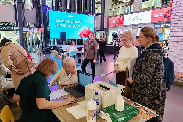 Более 800 нижегородцев проверили здоровье в ходе профилактической акции «День здорового сердца» 